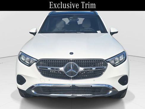 Certified 2025 Mercedes-Benz GLC 300 4MATIC image 2