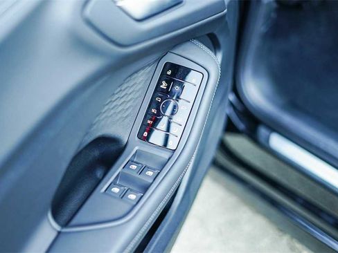 New 2025 Audi A5 2.0T Prestige image 21