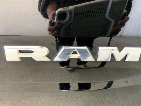 Used 2022 RAM 1500 Lone Star image 7