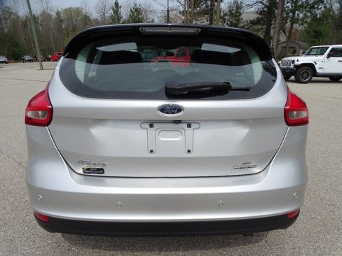 Used 2016 Ford Focus SE w/ Appearance Package w/ Equipment Group 201A FWD image 7