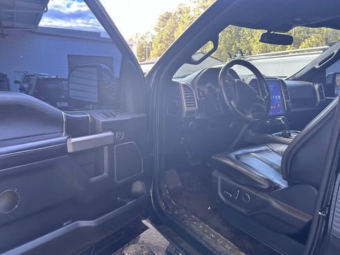 Used 2020 Ford F150 Platinum image 4
