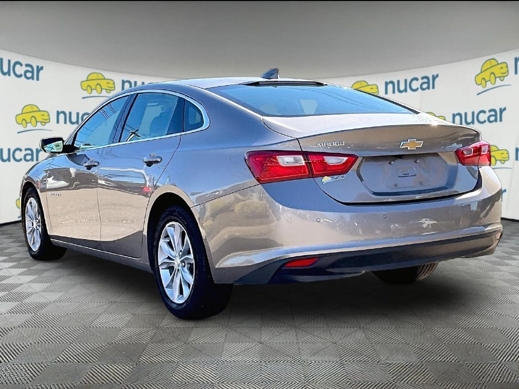 Used 2025 Chevrolet Malibu LT FWD image 4