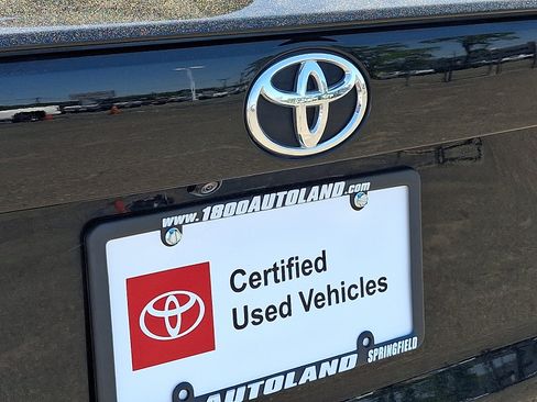 Used 2024 Toyota RAV4 XLE Premium w/ Weather Package AWD/4WD image 30