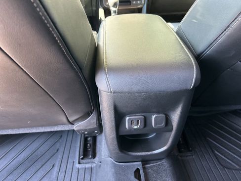 Used 2022 GMC Canyon Denali AWD/4WD image 29