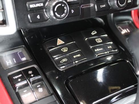 Used 2015 Porsche Cayenne S image 16