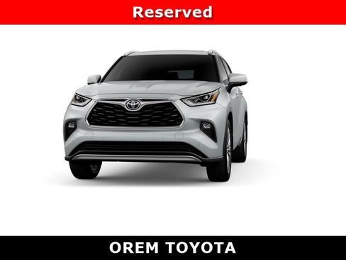 New 2026 Toyota Highlander Platinum AWD/4WD image 18