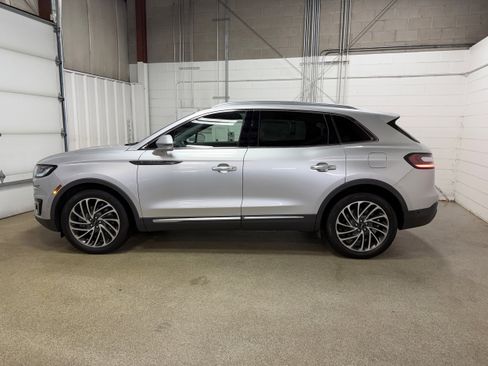 Used 2019 Lincoln Nautilus Reserve AWD/4WD image 6