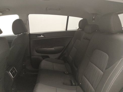 Used 2021 Kia Sportage LX FWD image 18