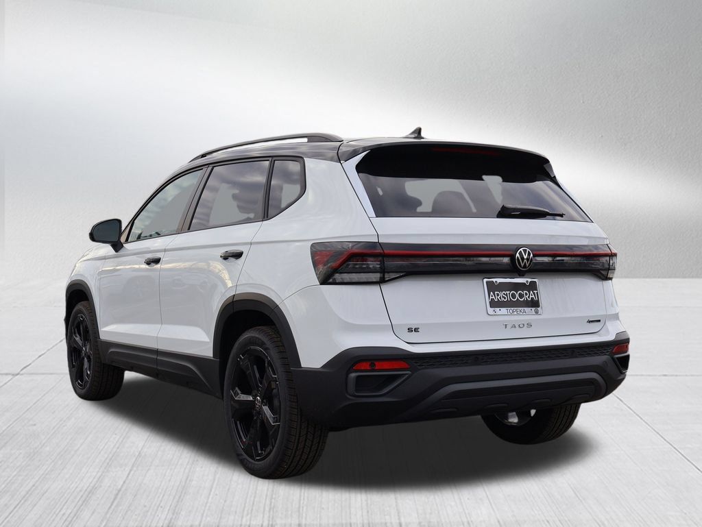 New 2026 Volkswagen Taos SE AWD/4WD image 21