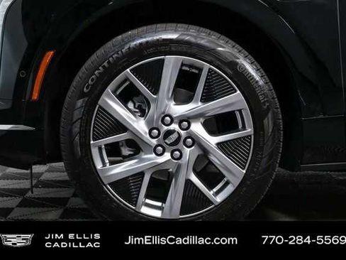 Certified 2025 Cadillac Optiq Luxury 2 w/ LPO, Floor Liner Package image 37