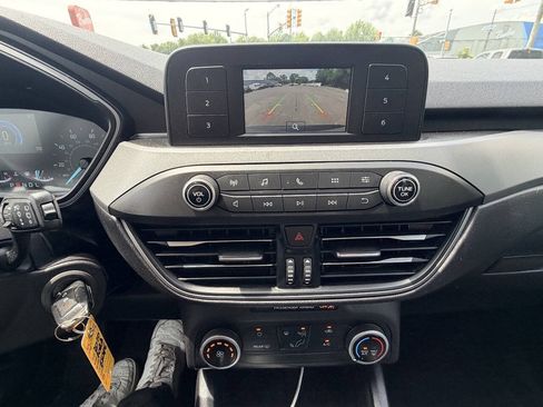Used 2020 Ford Escape S FWD image 12