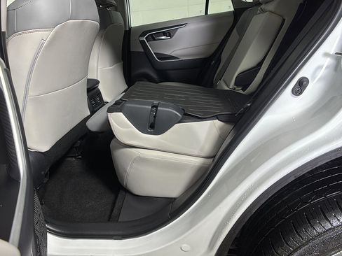 Used 2025 Toyota RAV4 XLE Premium w/ Weather Package image 28