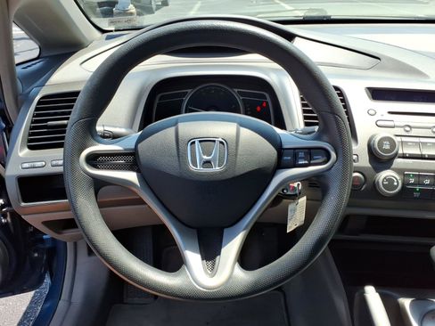 Used 2011 Honda Civic LX image 25