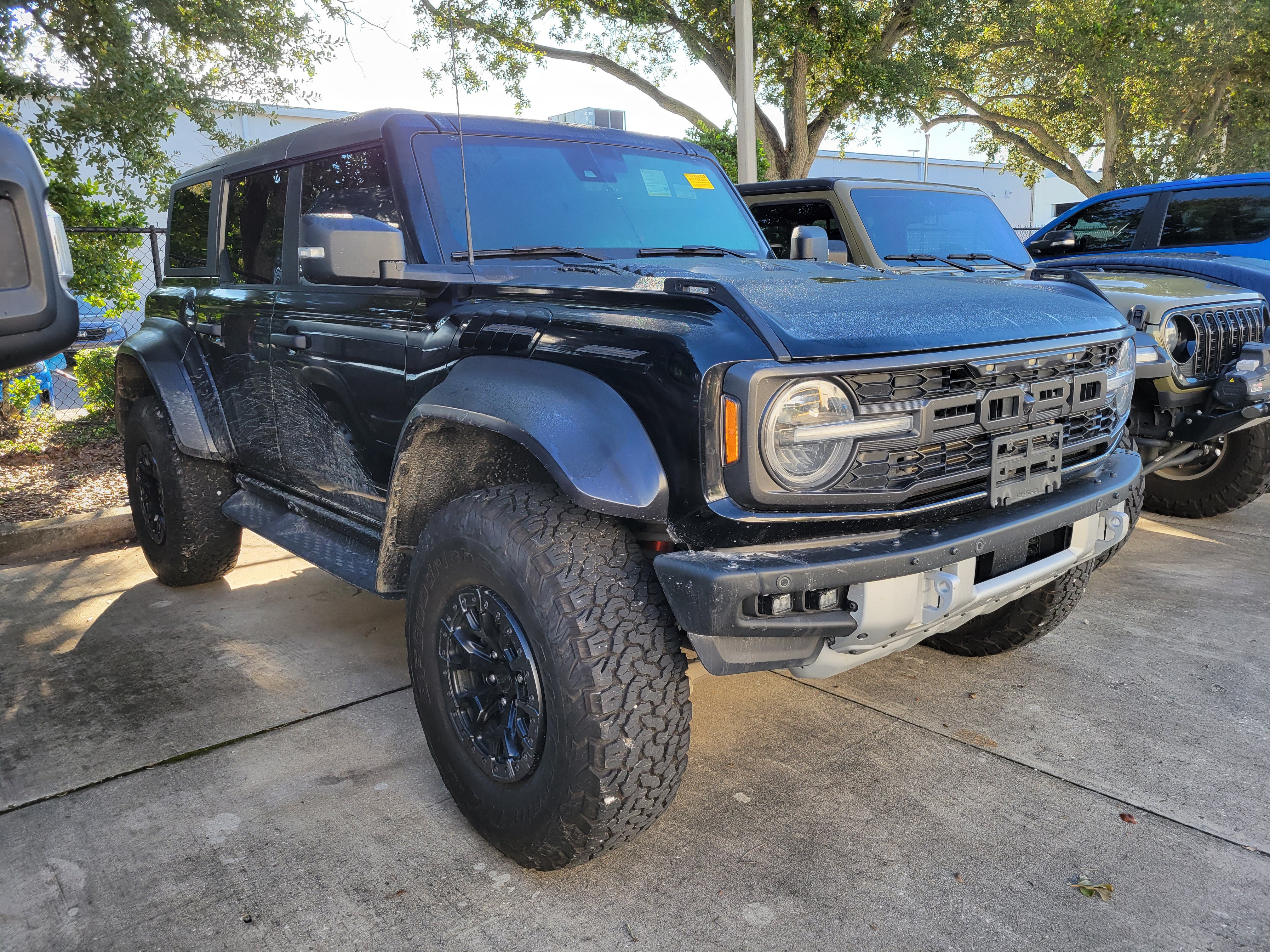 Used 2023 Ford Bronco Raptor AWD/4WD image 3