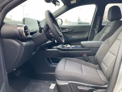 New 2026 Chevrolet Equinox LT image 11