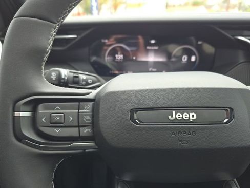 New 2026 Jeep Cherokee Overland w/ Advanced Pro Tech Group AWD/4WD image 16