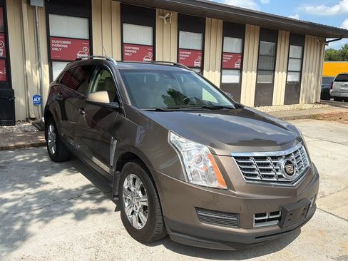Used 2014 Cadillac SRX Luxury w/ Driver Awareness Package FWD image 11