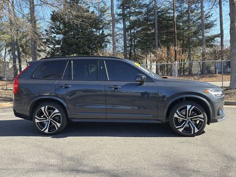 Used 2021 Volvo XC90 T6 R-Design w/ Protection Package Premier image 6