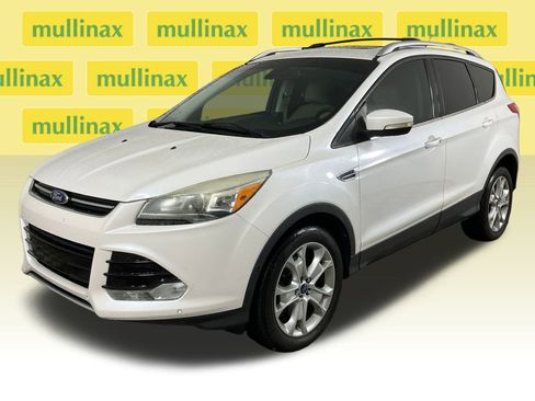 Used 2014 Ford Escape Titanium w/ Equipment Group 401A image 14