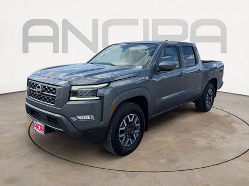 Used 2024 Nissan Frontier SL w/ Technology Package RWD image 6