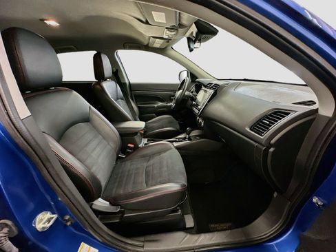 Used 2024 Mitsubishi Outlander Sport AWD image 31