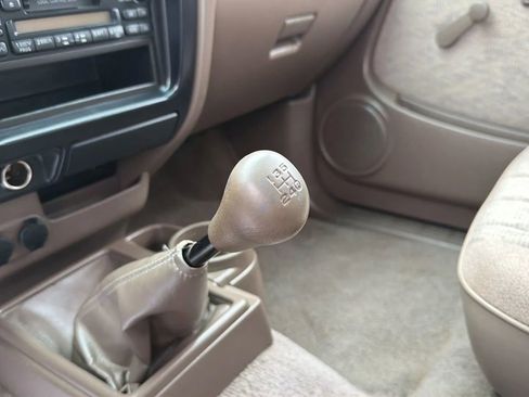 Used 1999 Toyota Tacoma 2WD Xtracab image 15