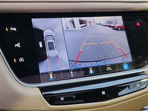 Certified 2021 Cadillac XT5 Premium Luxury w/ Platinum Package image 18