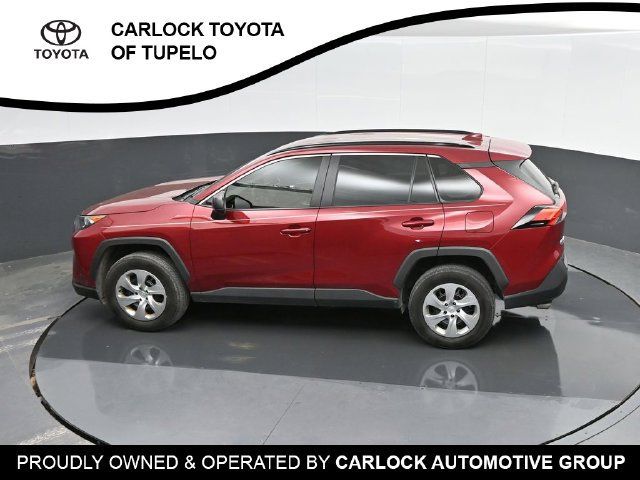 Used 2019 Toyota RAV4 LE FWD image 31