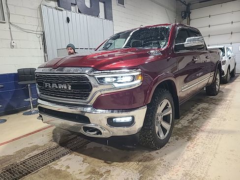 Used 2022 RAM 1500 Limited image 1