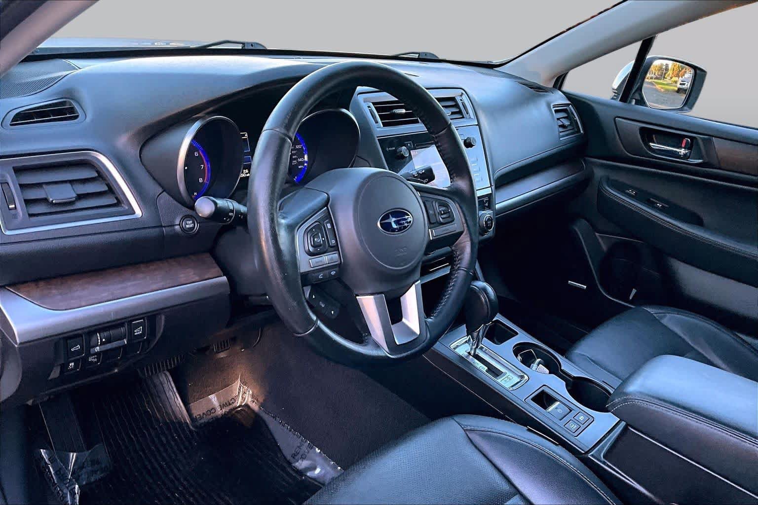 Used 2016 Subaru Outback 2.5i Limited AWD/4WD image 17