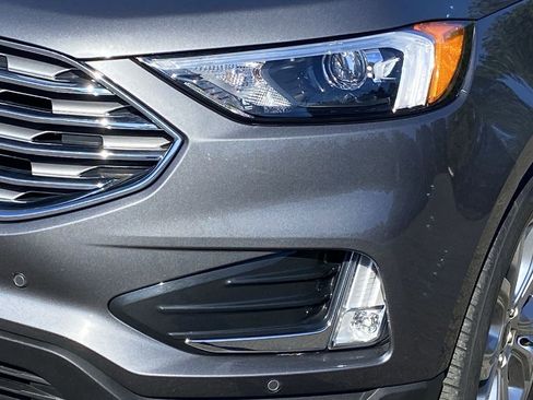 Used 2024 Ford Edge Titanium image 35