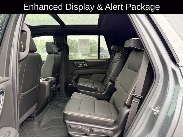 Used 2021 Chevrolet Tahoe Premier w/ Premium Package AWD/4WD image 9