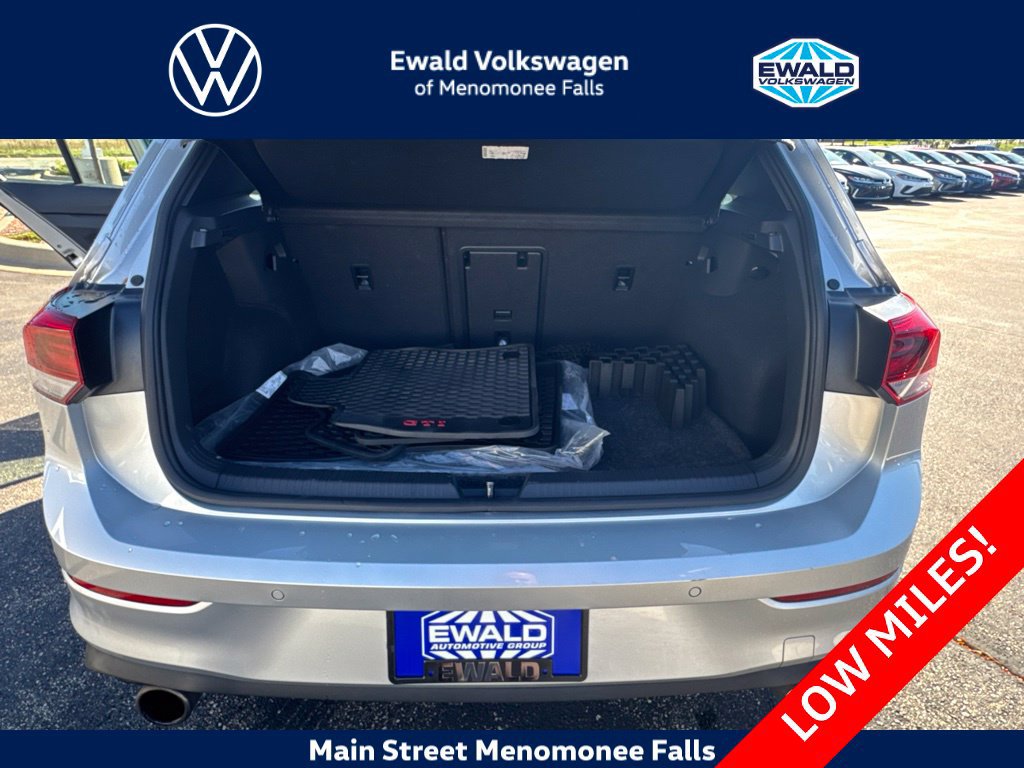 Used 2023 Volkswagen GTI SE FWD image 23