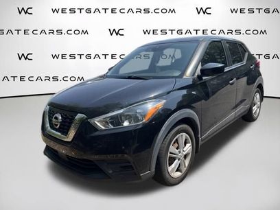 Used 2020 Nissan Kicks S