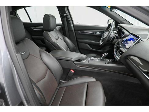 Used 2022 Cadillac CT5 Sport image 16
