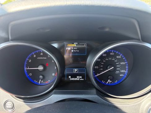 Used 2019 Subaru Outback 2.5i Limited AWD/4WD image 35
