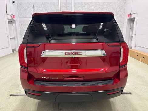 Used 2022 GMC Yukon SLE w/ Max Trailering Package AWD/4WD image 5