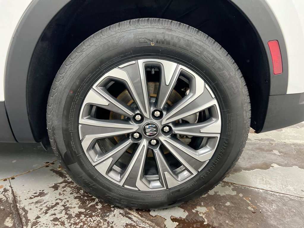 Used 2024 Buick Envision Preferred AWD/4WD image 27