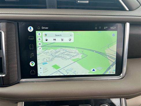 Used 2022 GMC Yukon Denali w/ Denali Premium Package image 20