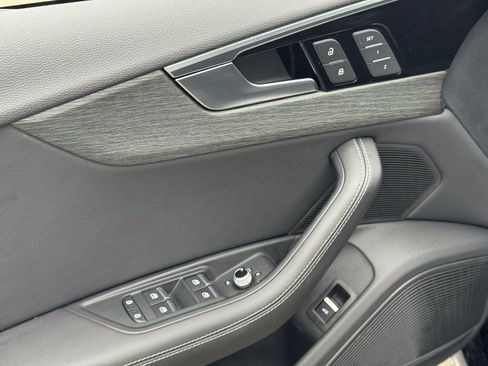 Used 2022 Audi A5 2.0T Premium Plus w/ Premium Plus image 19