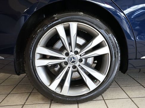 Used 2015 Mercedes-Benz S 550 4MATIC Sedan image 64