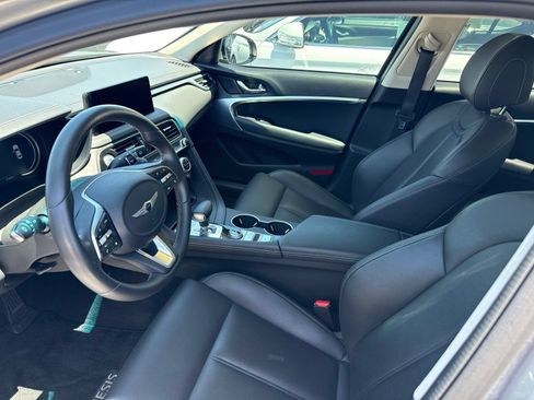 Used 2023 Genesis G70 2.0T AWD/4WD image 4