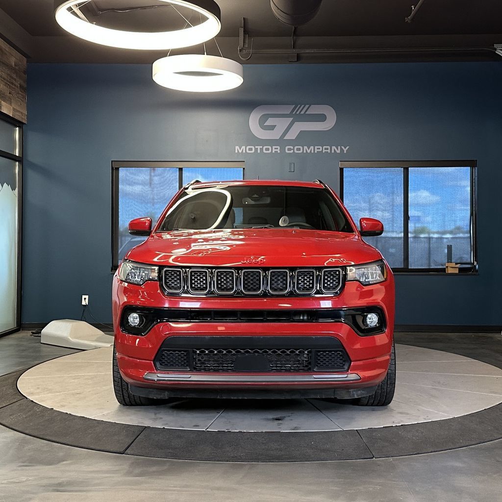 Used 2023 Jeep Compass Limited AWD/4WD image 8