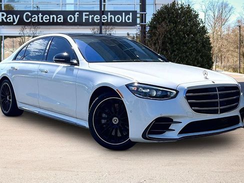 Certified 2024 Mercedes-Benz S 580 4MATIC Sedan image 11