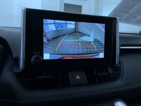 Used 2023 Toyota RAV4 XLE w/ Convenience Package image 27