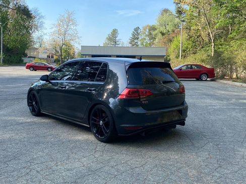 Used 2017 Volkswagen GTI Sport image 7
