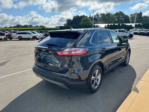 Used 2024 Ford Edge SEL w/ Convenience Package AWD/4WD image 7