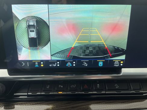 New 2026 Chevrolet Silverado 2500 LT w/ Z71 Chrome Sport Edition image 35