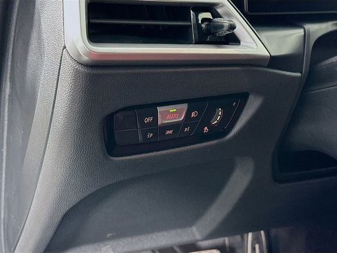 Used 2026 BMW 430i xDrive w/ M Sport Package image 12