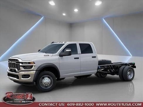 New 2026 RAM 5500 Tradesman w/ Chrome Appearance Group AWD/4WD image 2